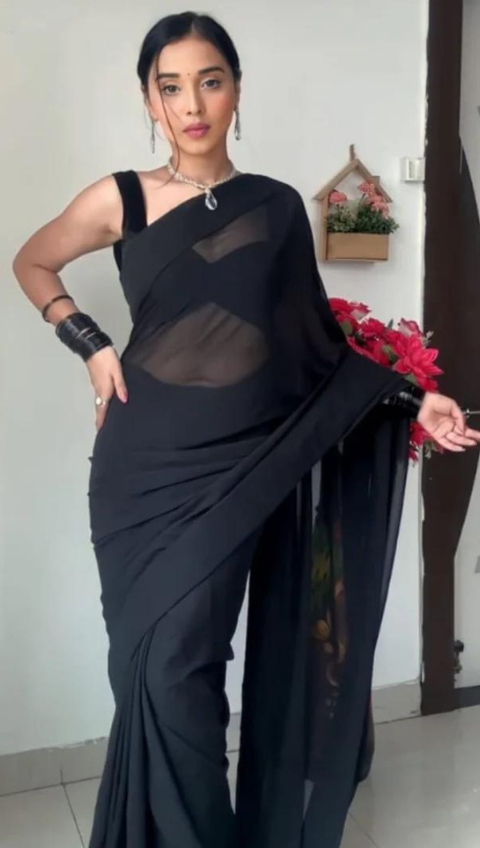 Ready To Wear 1 minutes Black saree.